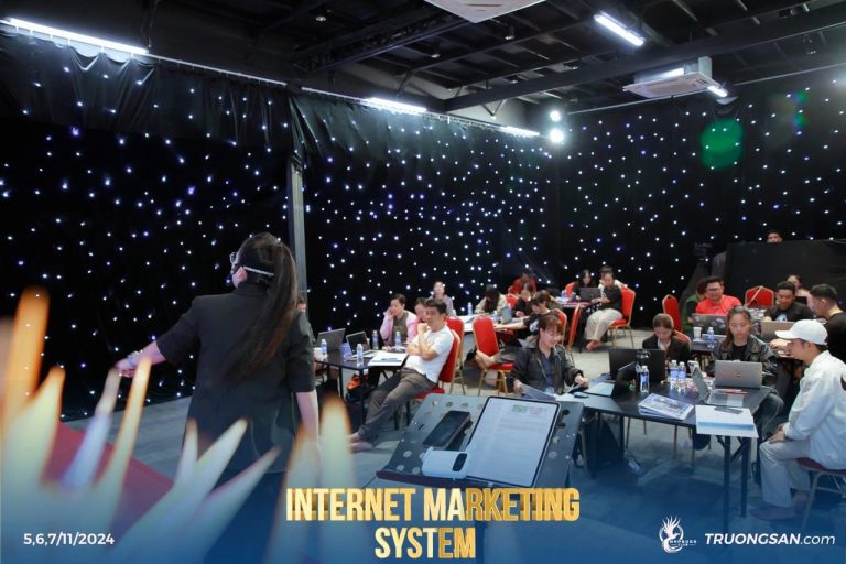 IMS mùa 1, ngày đầu dưới tấm rèm sao, ảnh 3