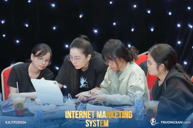 IMS mùa 1, ngày đầu dưới tấm rèm sao, ảnh 4
