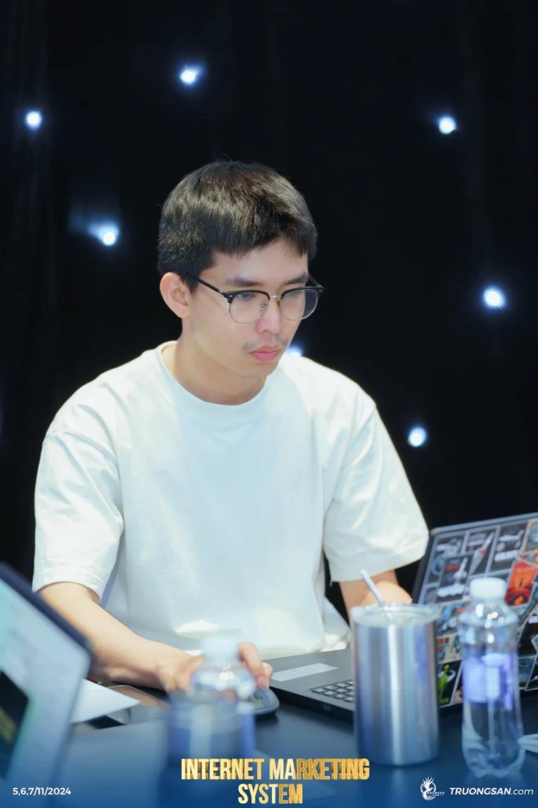 IMS mùa 1, ngày đầu dưới tấm rèm sao, ảnh 6