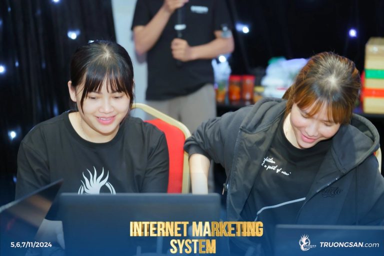 IMS mùa 1, bảng trắng, màn chiếu và giờ thực hành, ảnh 7