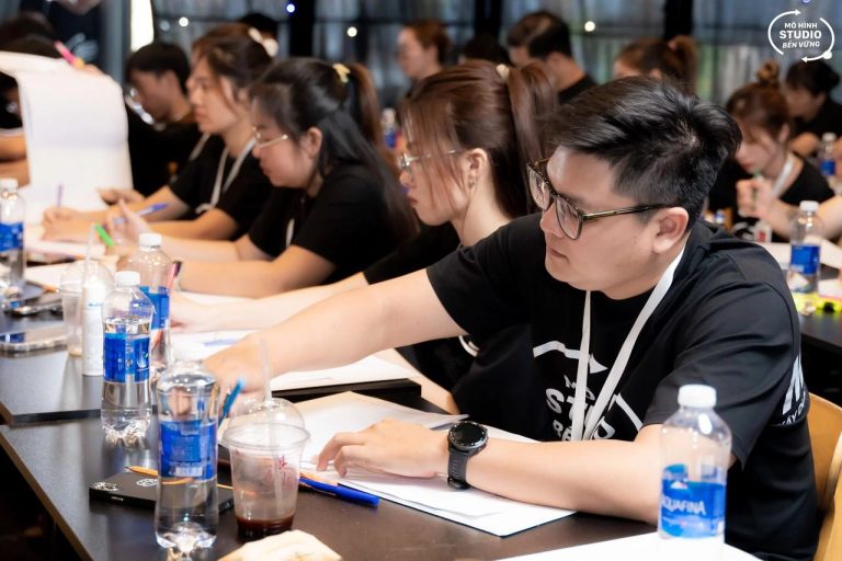 MAP CAMP mùa 14, hội trường áo đen ở Bảo Lộc, ảnh 3