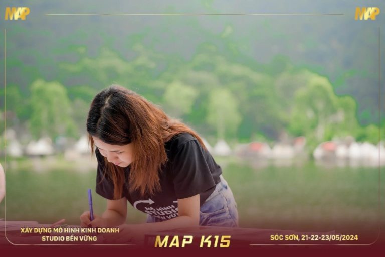 MAP CAMP mùa 15, hiên gỗ và mặt hồ, ảnh 2