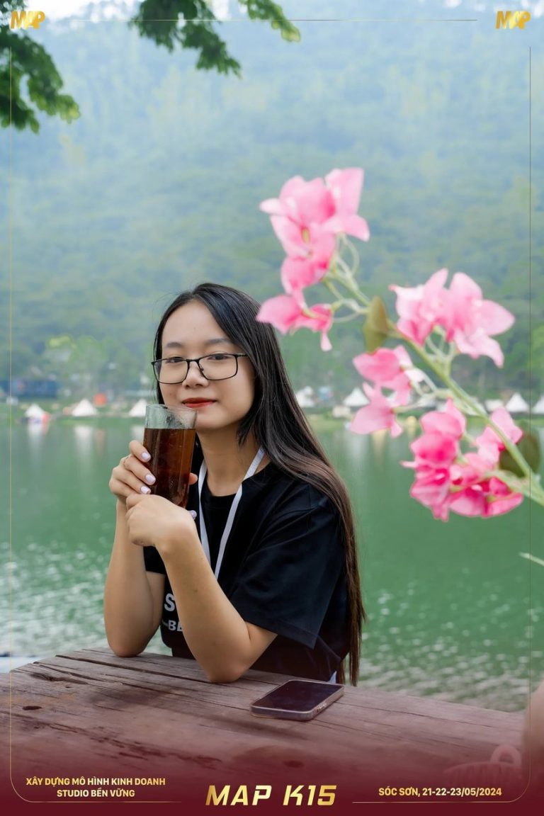 MAP CAMP mùa 15, hiên gỗ và mặt hồ, ảnh 6