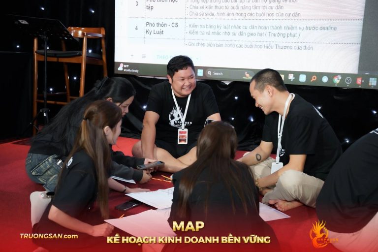 MAP CAMP mùa 18, trên thảm đỏ và quanh bàn học, ảnh 1