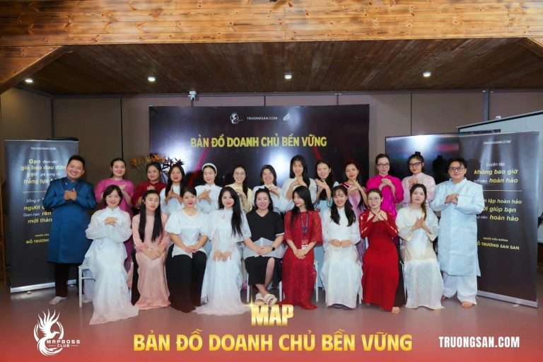 MAP CAMP mùa 19, ánh nến và những tà áo dài, ảnh 2