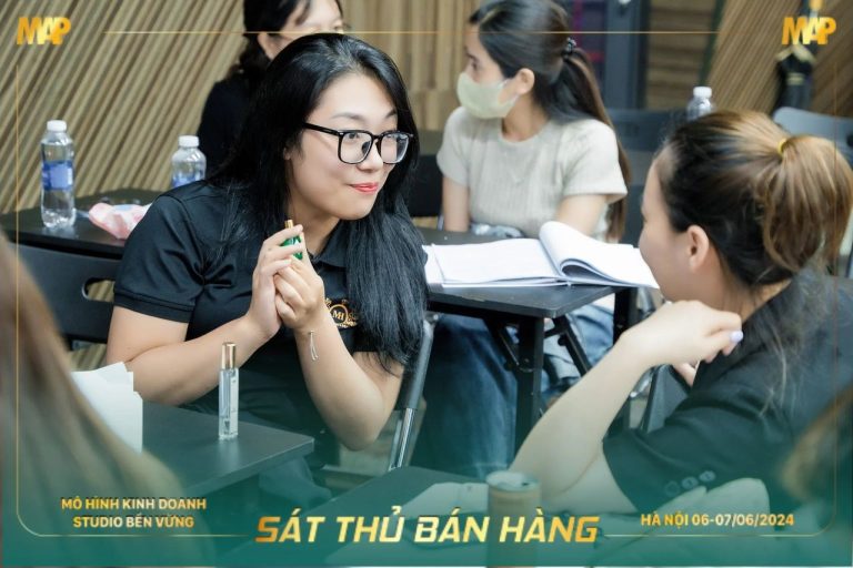 Sát Thủ Bán Hàng mùa 1, những gương mặt chăm chú, ảnh 5