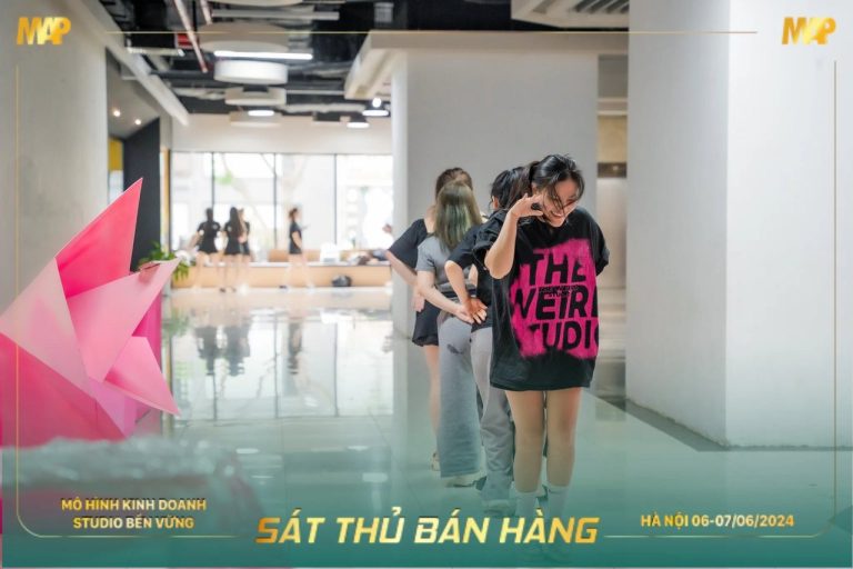 Sát Thủ Bán Hàng mùa 1, tập bán, trình bày và niềm vui cuối lớp, ảnh 3