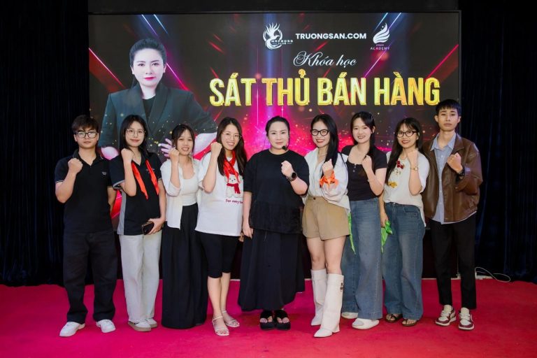 Sát Thủ Bán Hàng mùa 11, reo hò, làm bài và những phút lưu niệm, ảnh 6