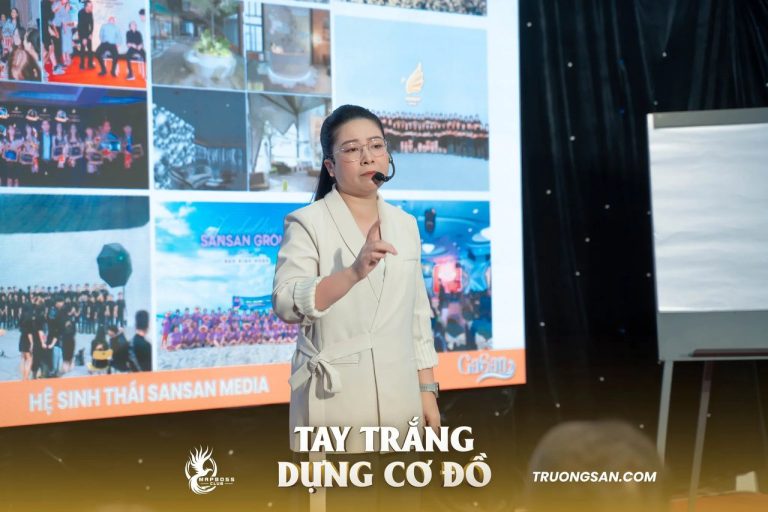 Tay Trắng Dựng Cơ Đồ mùa 1, những trang slide và tấm bảng lật, ảnh 9