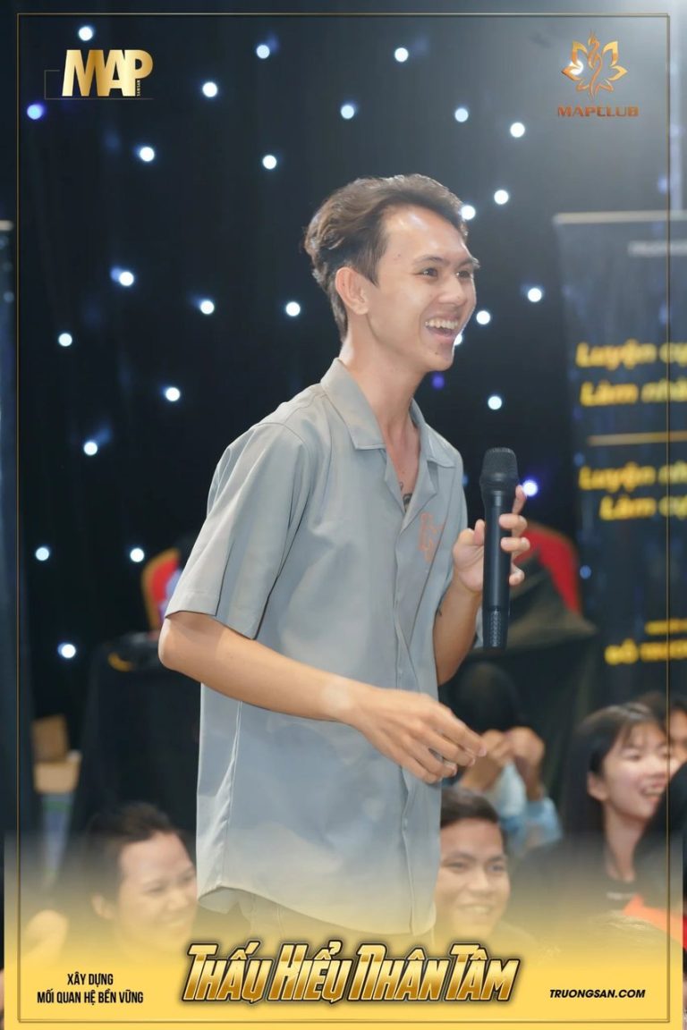 Thấu Hiểu Nhân Tâm mùa 1, sân khấu, bánh kem và ảnh tập thể, ảnh 6