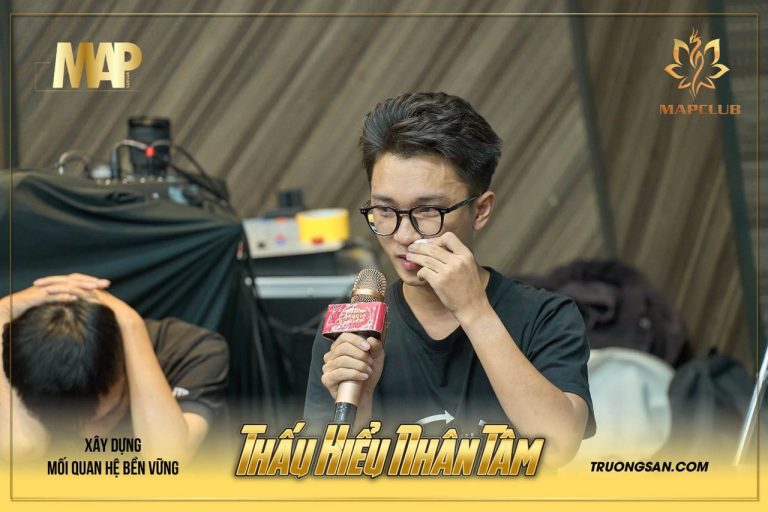 Thấu Hiểu Nhân Tâm mùa 2, bịt mắt, cõng nhau và những đôi mắt đỏ, ảnh 7