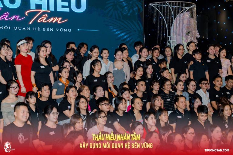 Thấu Hiểu Nhân Tâm mùa 3, những ngày đầu trong sảnh lớn, ảnh 3