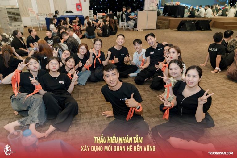 Thấu Hiểu Nhân Tâm mùa 3, những ngày đầu trong sảnh lớn, ảnh 5
