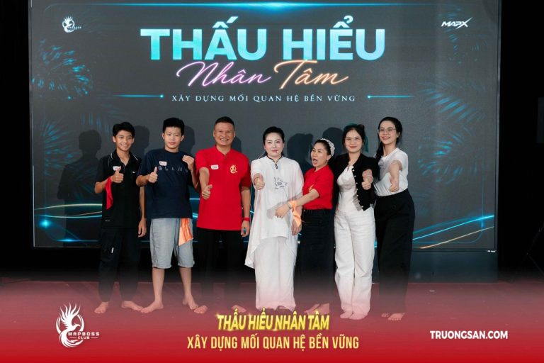 Thấu Hiểu Nhân Tâm mùa 4, micro, rừng tay và những tấm ảnh chung, ảnh 7