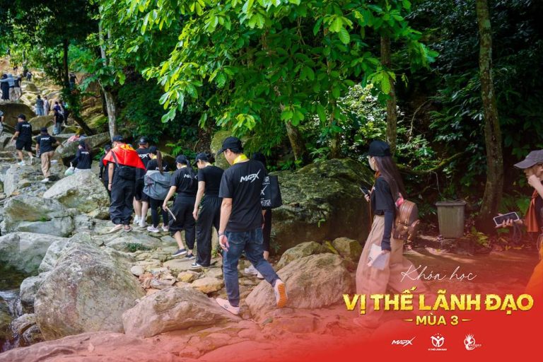 Vị Thế Lãnh Đạo mùa 3, lối mòn, suối đá và những trạm dừng, ảnh 6