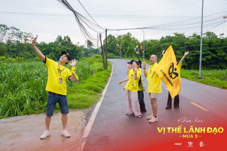 Vị Thế Lãnh Đạo mùa 3, lối mòn, suối đá và những trạm dừng, ảnh 9
