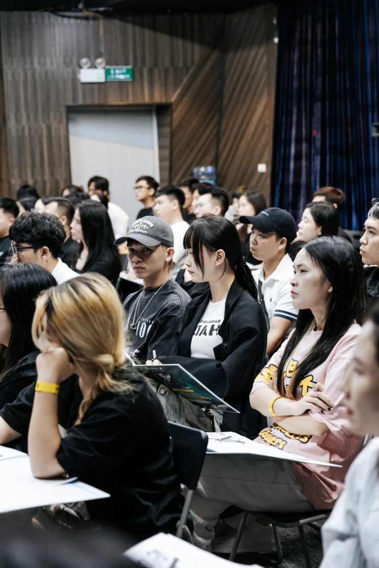 Video Marketing mùa 10, hội trường Hà Nội trong giờ giảng, ảnh 6
