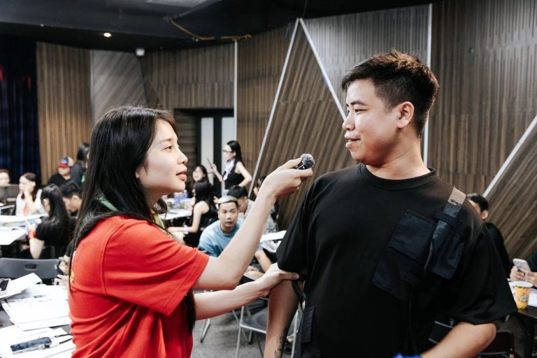 Video Marketing mùa 10, chia đội và làm bài bên bàn, ảnh 9