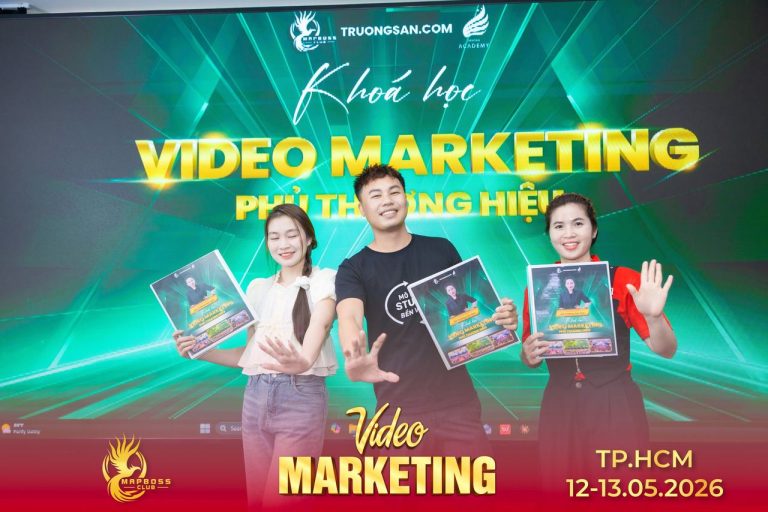 Video Marketing mùa 12, phông xanh lục và những lượt cầm micro, ảnh 4