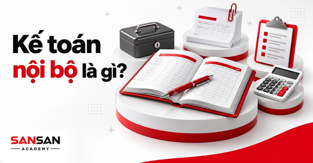 Sổ kế toán nội bộ mở ra cùng bút đỏ, hộp tiền, xấp hóa đơn, máy tính và bảng theo dõi tồn kho