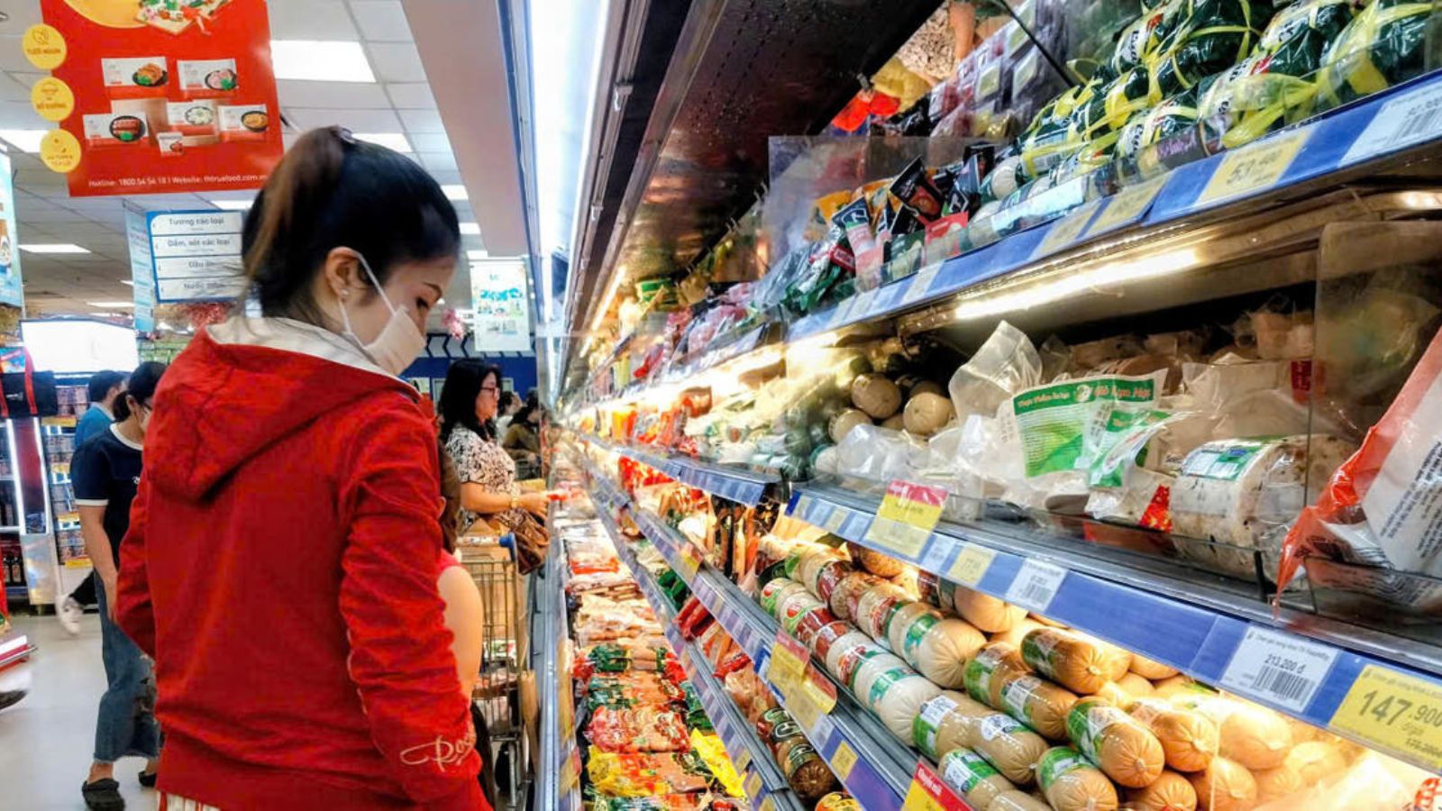 Chi phí nhà ở, đi lại và sinh hoạt thiết yếu tạo sức ép khác nhau lên ngân sách từng hộ gia đình.
